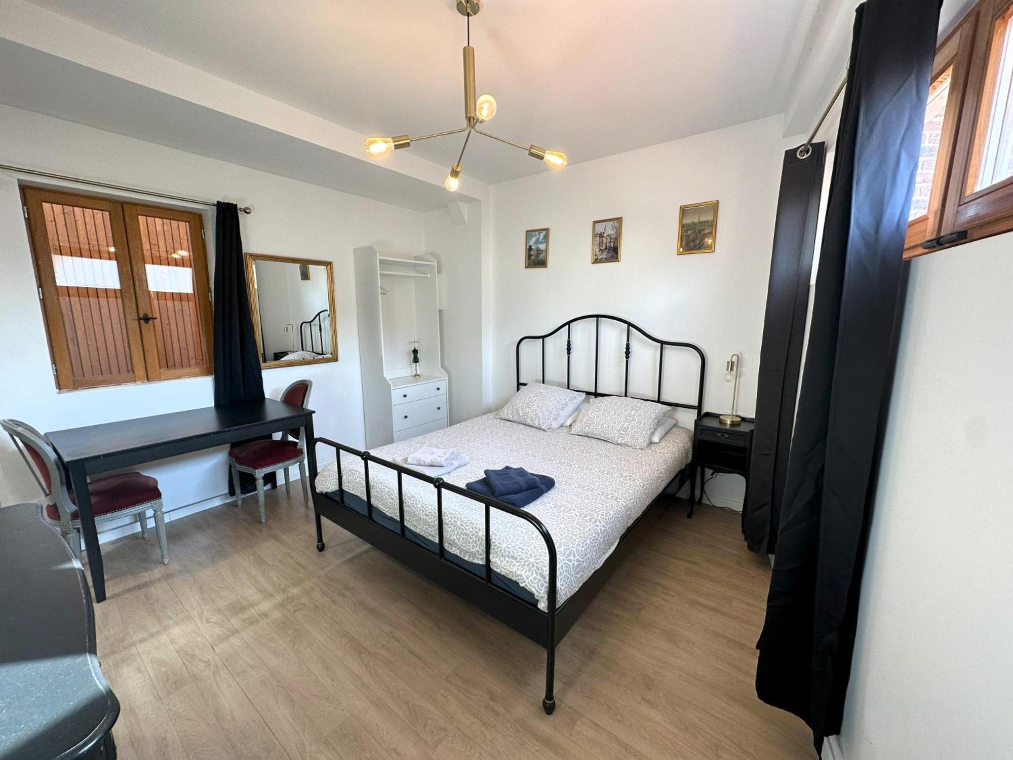 Ferienwohnung Atelier Casanova Vitry-sur-Seine Exterior foto