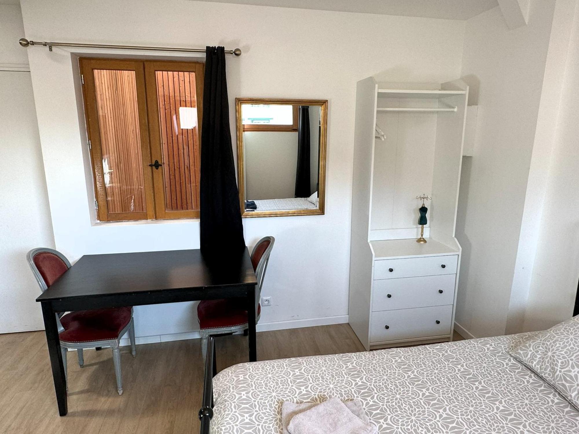 Ferienwohnung Atelier Casanova Vitry-sur-Seine Exterior foto