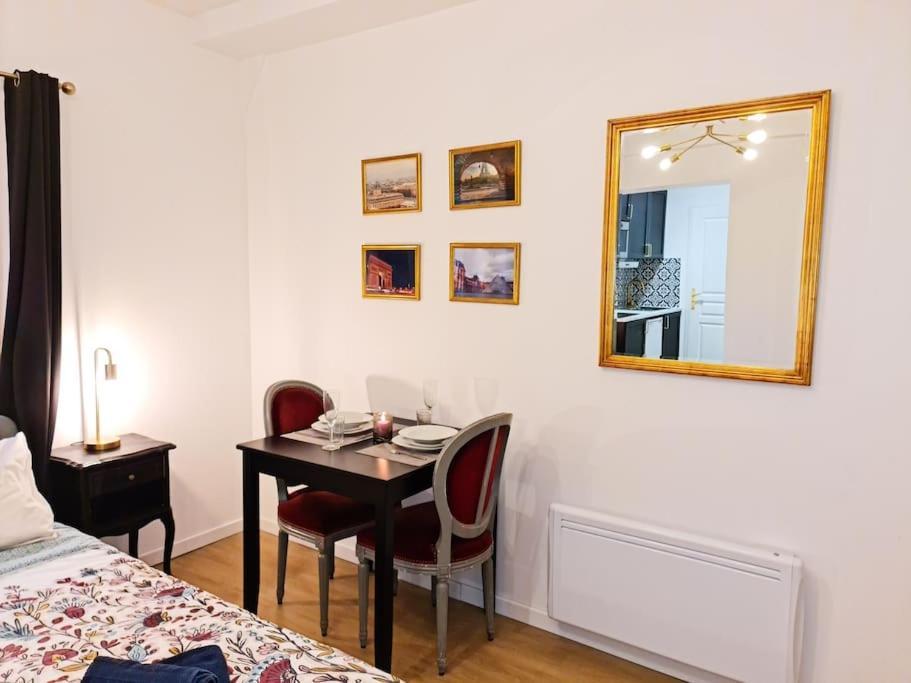 Ferienwohnung Atelier Casanova Vitry-sur-Seine Exterior foto
