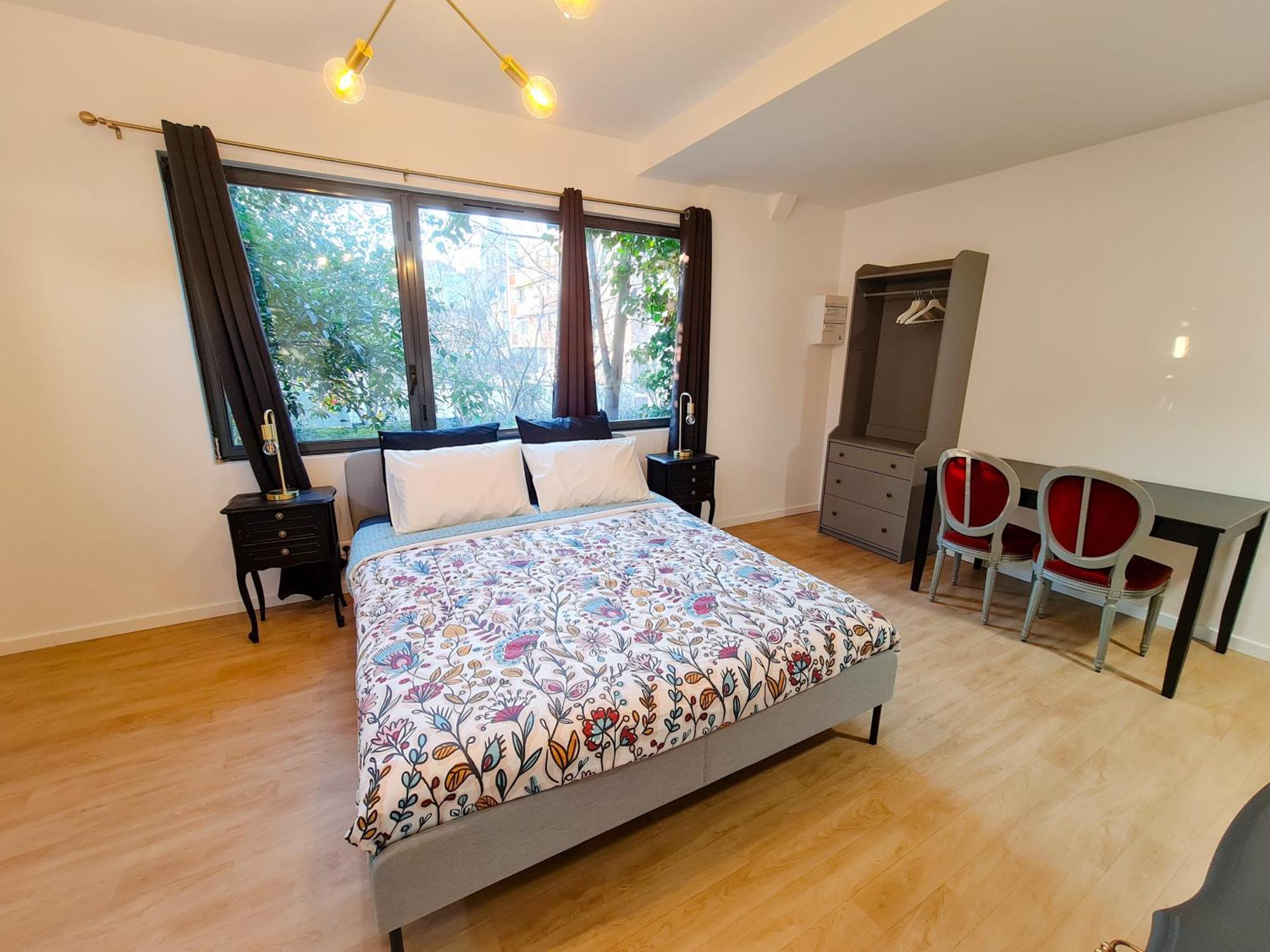Ferienwohnung Atelier Casanova Vitry-sur-Seine Exterior foto